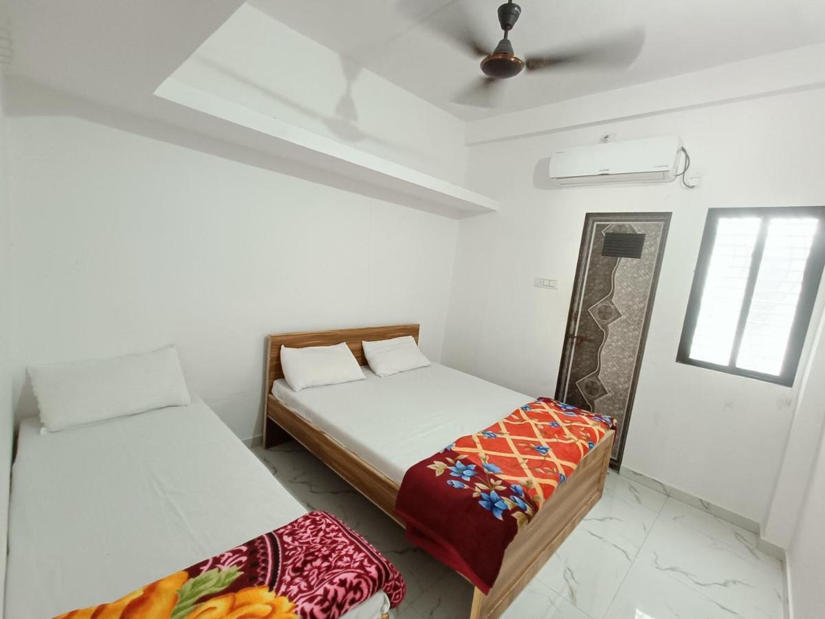 Shiv Shakti Homestay Kevadia ภายนอก รูปภาพ