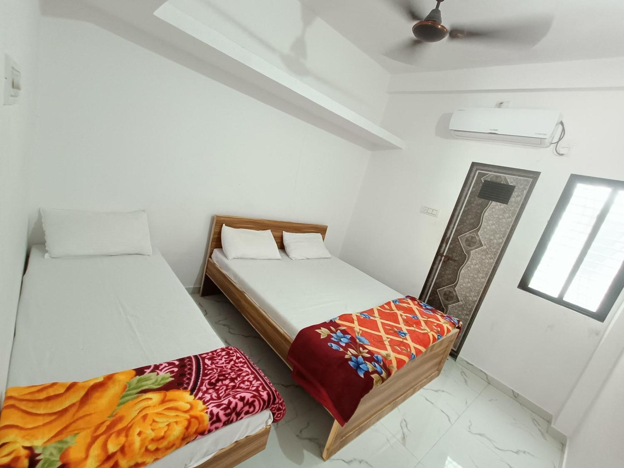 Shiv Shakti Homestay Kevadia ภายนอก รูปภาพ