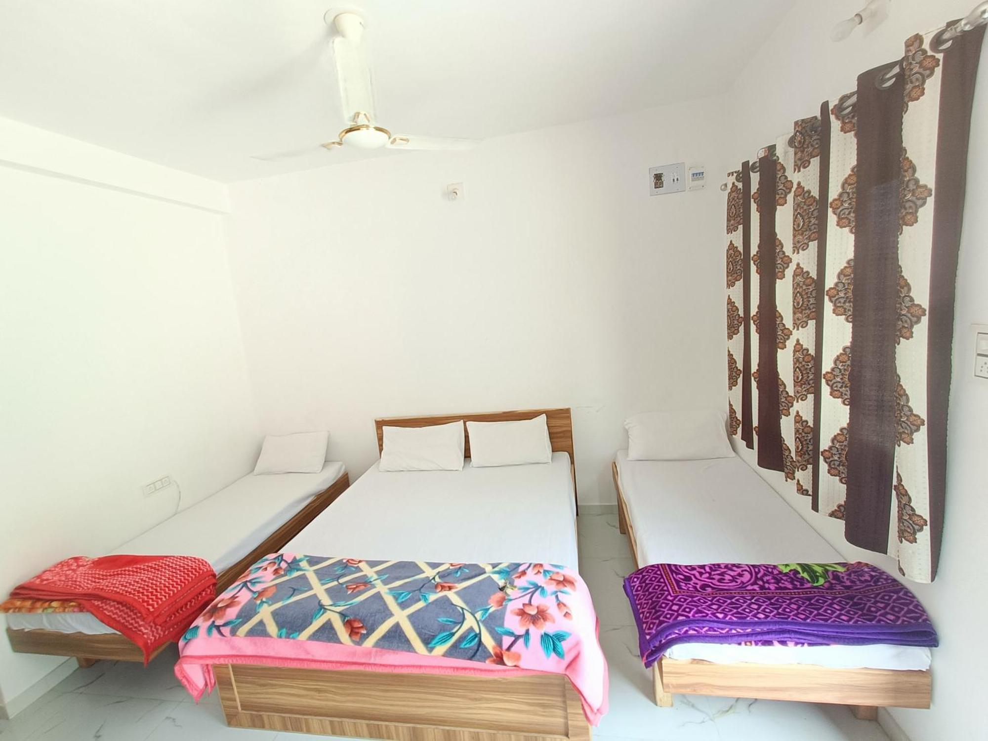 Shiv Shakti Homestay Kevadia ภายนอก รูปภาพ